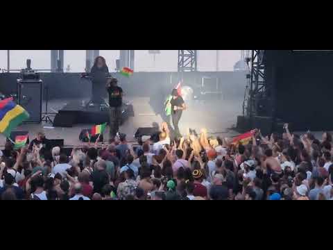 Yaniss Odua  Le Drapeau  Rouge Jaune Vert @ Big Reggae Festival 2023