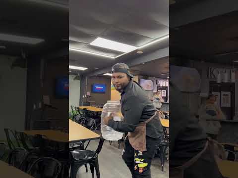 THE CUSTOMER IS ALWAYS RIGHT @etervidos2