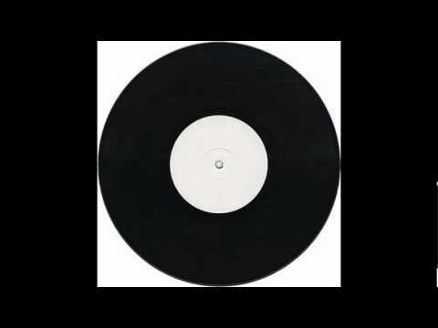 The Bug ft Flo Dan (loefah Remix) - Jah War