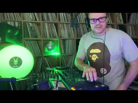 DJ Dave Seaman | Set Lockdown Livestream | June 2020