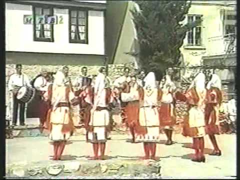 Zhensko Pushteno - KUD Gerdan - Macedonian Folk Dance