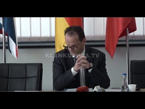 Enver Peci udhëheq dokumentimin e krimeve të Serbisë - 27.06.2019 - Klan Kosova