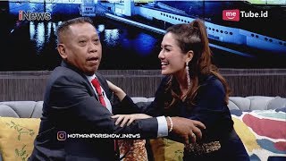 Download lagu Ekspresi Tukul Arwana Saat Cium Pipi Kanan Kiri dengan Jelita Callebaut Part 1B - HPS 23/05 mp3