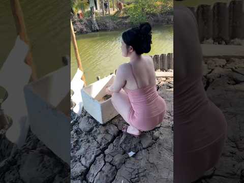 em nhảy luôn xuống sông cho ah