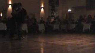 SALON CANING GUSTAVO NAVEIRA Y GISELLE ANNE