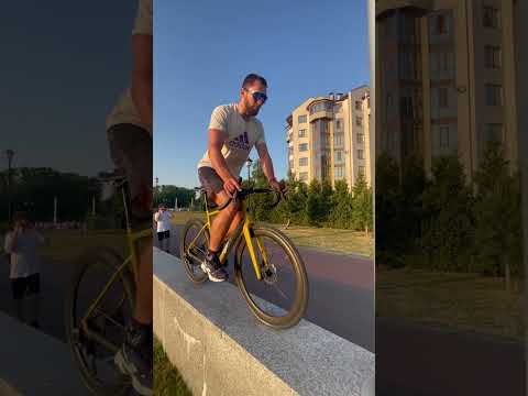 Что Делать-Столб На ВелоДорожке? #bike