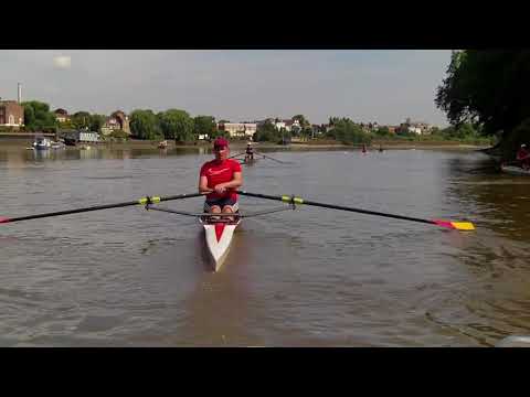 sculling courses at Tideway Scullers School