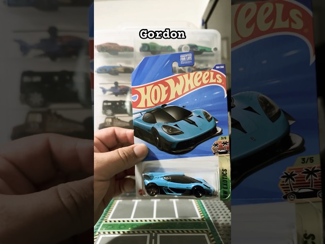 Vídeo relacionado con Hot Wheels - Gordon Murray Automotive T.50s - HW Exotics 7/10 - HRY89 - Short Card - Hiperdeportivo analógico - Naranja metálico - Mattel 2024 - 1:64