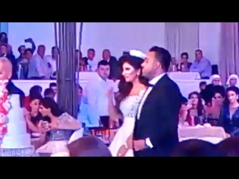 Martesa e Arijan & Elvira Familja Nikaj - Prerja tortes dhe kenga familjes