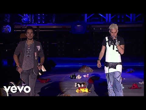Video thumbnail for Medley - Live (Quizá/Este Corazón)