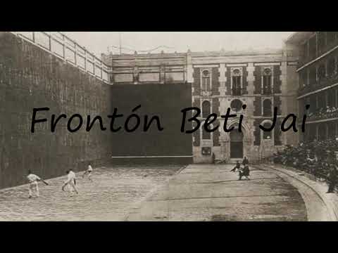 How to say Frontón Beti Jai in English?