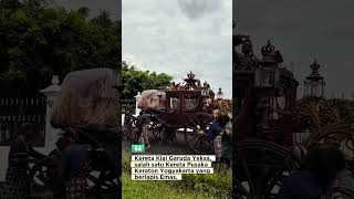Download lagu The Sultan of Jogja's Gold-plated Carriage mp3