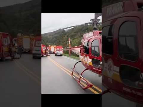 Colisão entre dois carros mobiliza helicóptero de resgate na BR-282 em Santa Catarina
