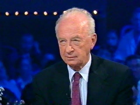 יצחק רבין במעגל עם דן שילון - 43 יום לפני הרצח