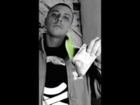 09 LA MUSICA con Maxi B