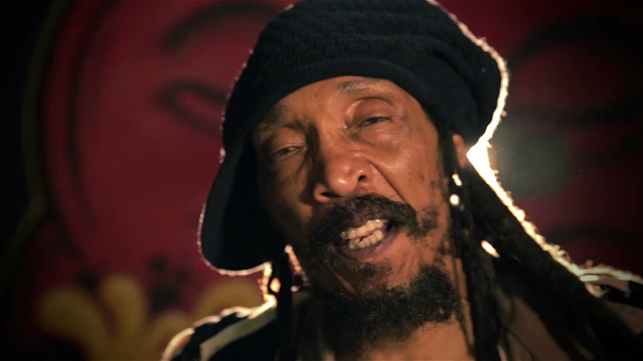 SKELLY (Israel Vibration) & FLABBA HOLT (Roots Radics) interview @ Rototom Sunsplash 2016