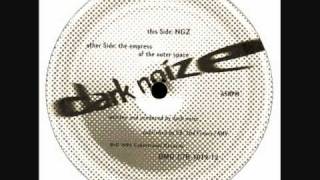 Dark Noize - The Empress Of The Outer Space  (1996)