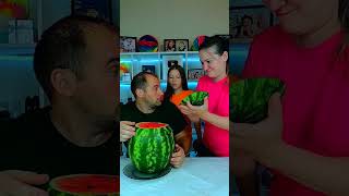 Download lagu Funny dad! She didn't even notice what was hidden in the watermelon!🤣😂 mp3