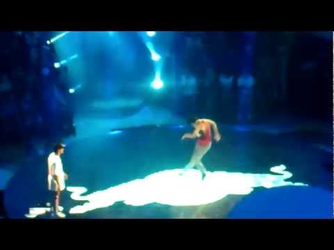 HILL vs VICTOR VICIOUS  QUARTER FINALS  RED BULL BC ONE 2012