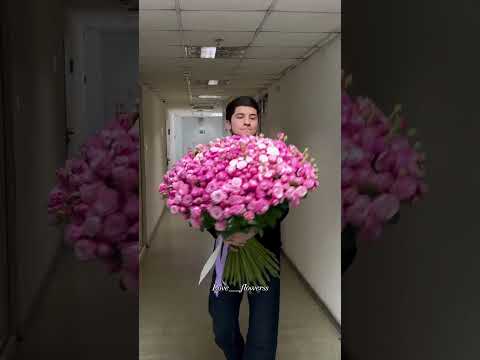 Букет из кустовых роз 📞89250146279 insta:Love___flowerss #москва #россия #розы #топ #музыка #цветы