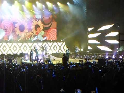 130427 Super show 5 Perú