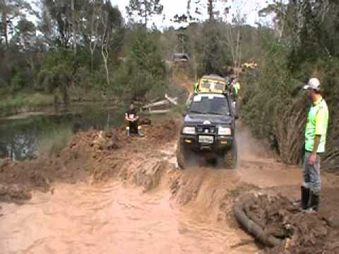 jeep clube iatola - 4º Trilha da Cruzeta 2011 (Suzuki azul)