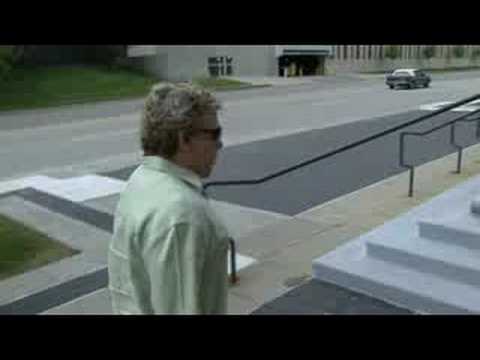 Willie Aames goes into bankruptcy court