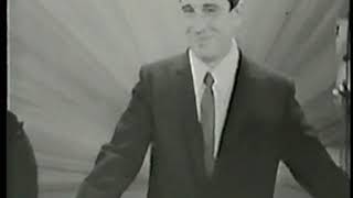 Perry Como - Letters Medley (When You&#39;re Smiling / Hello, Young Lovers)