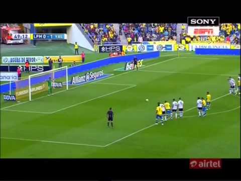 Jonathan Viera Goal Penalty - Valencia 1-1 Las Palmas 02/04/16