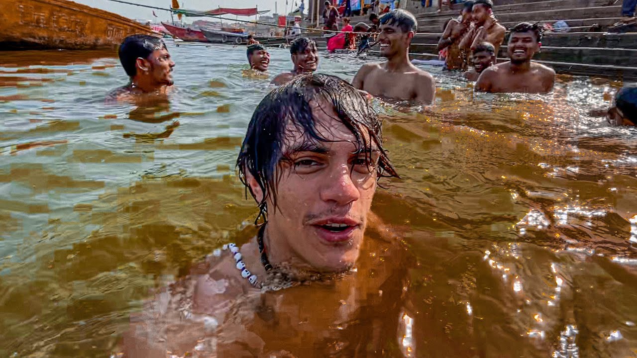 ME METO AL RIO MAS CONTAMINADO Y SAGRADO | VARANASI, INDIA 🇮🇳