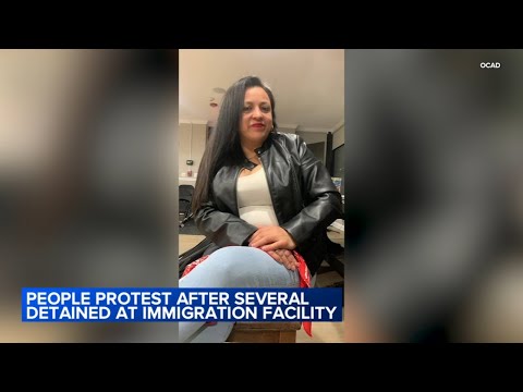 Chicago mother detained by ICE during routine South Loop check-in
