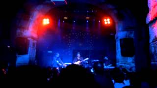 Twin Shadow - Be Mine Tonight (Live @ MusicBox, Lisboa, 27/10/2012)