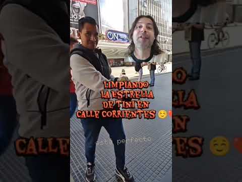 ESTACIÓN URUGUAY 📸🎭- LINEA B¿El paseo teatral  del subte y el fan de TINI que cuida su estrella ⭐️