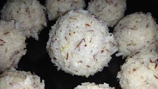 दिवाली स्पेशल - ताजे नारियल के लड्डू/Fresh Coconut Laddu