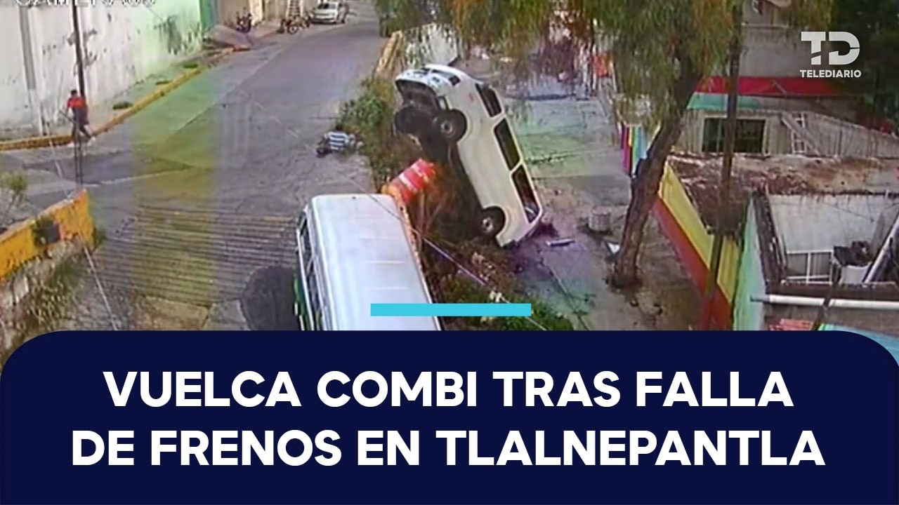 Combi de la Ruta 66 vuelca en pendiente de Tlalnepantla; cuatro personas resultan lesionadas