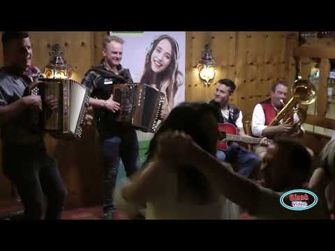 Spitzbuam mit Marcus, Lucas, ... & Glausi    machen Stimmung