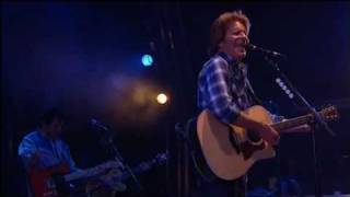 John Fogerty - Who&#39;ll Stop The Rain (Live Glastonbury 2007)