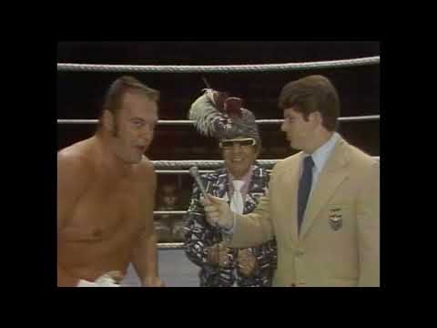 LOST VIDEO - Stan Stasiak & The Grand Wizard Ringside Promo - aired 10/2/76 (see description)