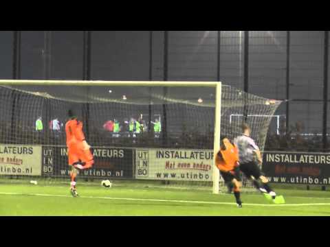 4 mrt 2014 VV De Meern B1 - Hercules B1 vr 10-2 Doelpunt Chaouki, assist Mehmet (7-2)