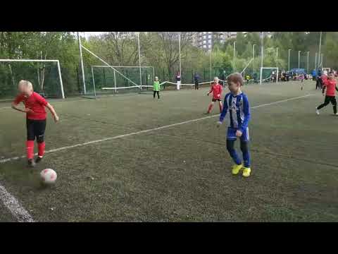 EPS Punainen U8 vs HJK Sininen (Arabianranta)