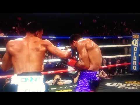 Errol Spence Jr  knocks out Lamont Peterson