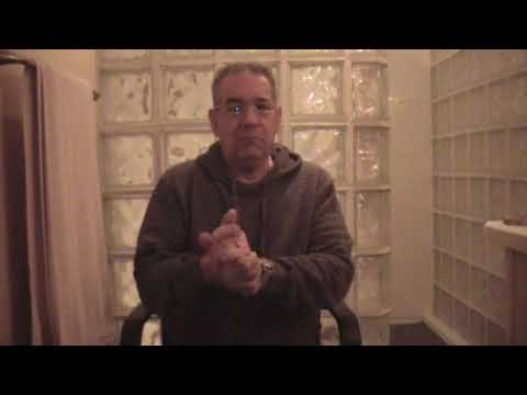 Manualist plays The Carpenters Goodbye To Love on his hands!