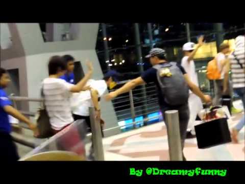 [Fancam]120728  SVNB Airport INFINITE  Woohyun Accident