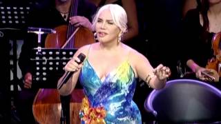 Sezen Aksu - "Çocuklar Gibi" (2011 - Harbiye Cemil Topuzlu Açık Hava Tiyatrosu)