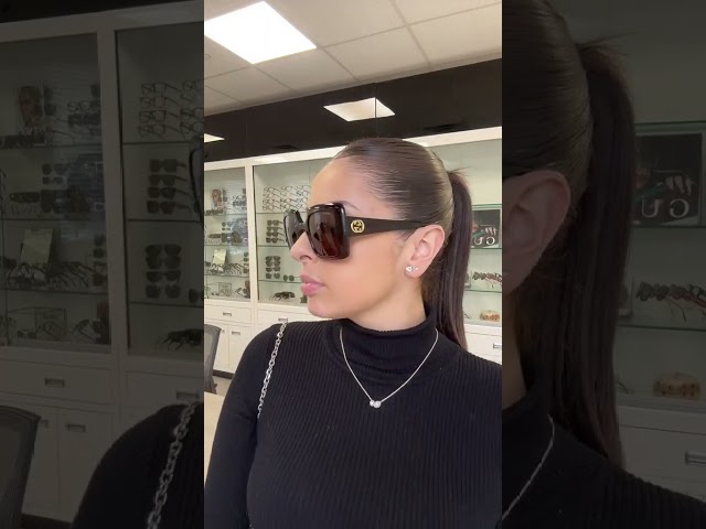 Vídeo relacionado con GUCCI SUNGLASSES GG0896S-001 BLACK-BLACK-GREY 52 WOMENS