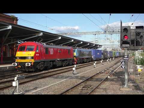 (HD) DB Cargo 90019 & Malcolm Rail 90024 pass Rugby working 4S47 - 14/7/16
