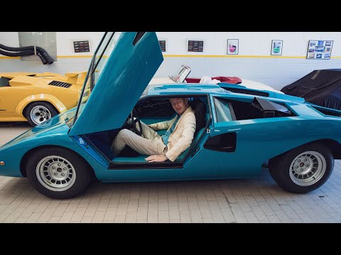 Countach Turchese First Drive!