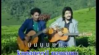 Download lagu Lembah Biru  Bimbo (Tembang Kenangan 70an  Vol.8   Bung Deny) mp3