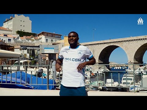 Lilian Brassier : "C'est un club mythique, donc c'est beaucoup de fierté !" 🔵⚪️