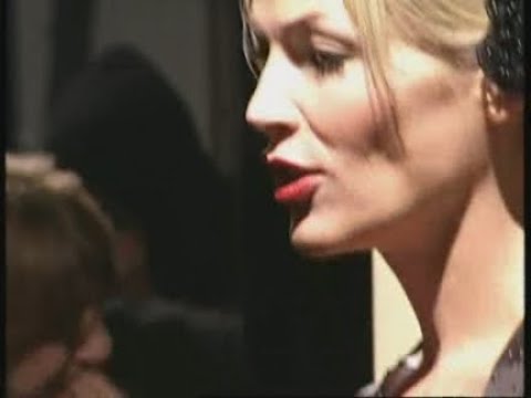 Conran explores the world of London's boxing underworld